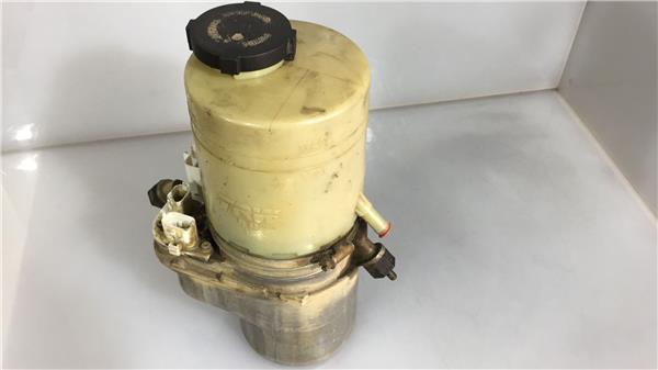Bomba de servodirección Y 30 DT 93183550 de Opel Signum 2003-0 - pieza usada