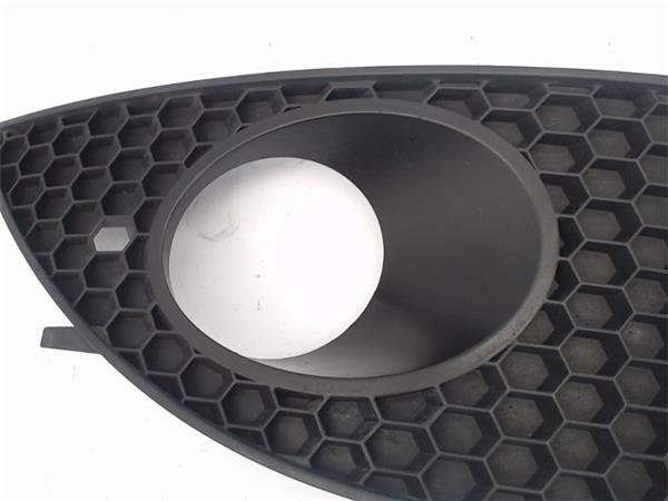 SEAT Altea 1 generation (2004-2013) Front Right Grill 5P0853666A 24989776