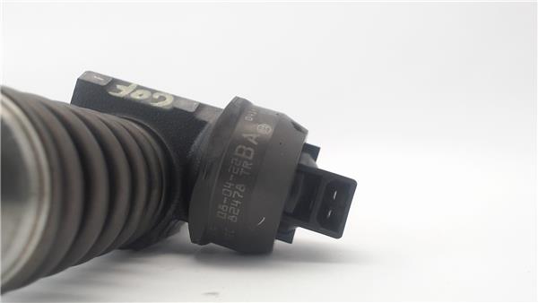 VOLKSWAGEN Golf 5 generation (2003-2009) Fuel Injector 141720215,13537804978 24990392