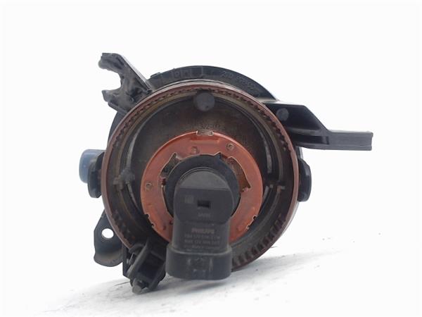 TOYOTA Corolla E120 (2000-2008) Противотуманка бампера передняя правая 812100F010 20500653