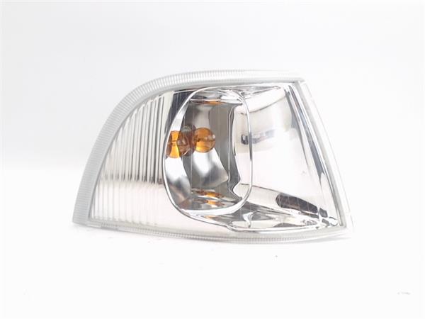 VOLVO S40 2 generation (2004-2012) Höger framskärm Blinkers 30854654 21114810