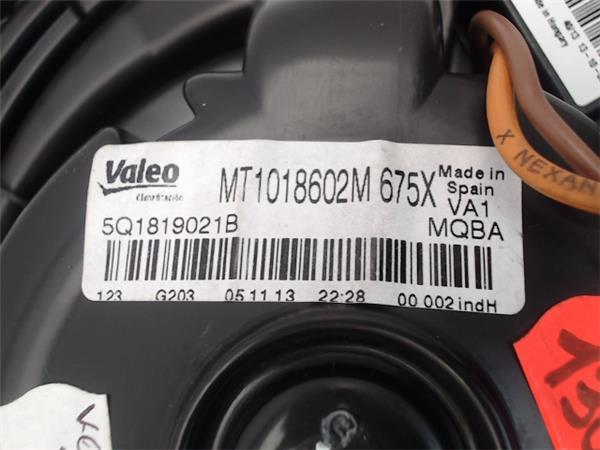 SEAT Leon 3 generation (2012-2020) Salono pečiuko varikliukas (5Q1819021B),(MT1018602M) 24989232