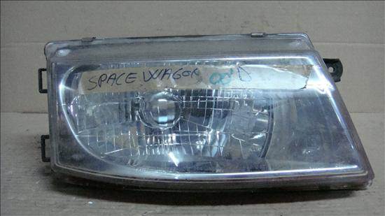 MITSUBISHI Space Wagon 3 generation (1998-2004) Правий передній фар 20494200