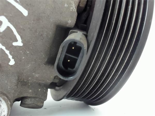 RENAULT Megane 2 generation (2002-2012) Kondicionieriaus siurblys (kompresorius) 8200053264 20504386