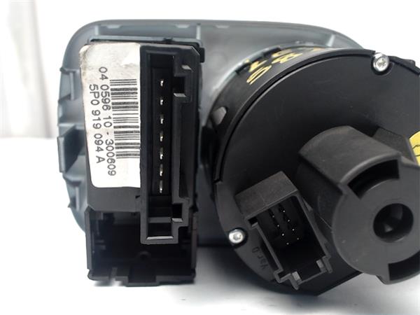 SEAT Leon 2 generation (2005-2012) Headlight Switch Control Unit 5P0919094A 21124533