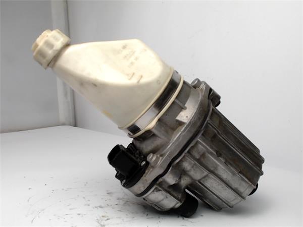 Bomba de servodirección Z 17 DTH 13188613 de Opel Astra h berlina 2004-0