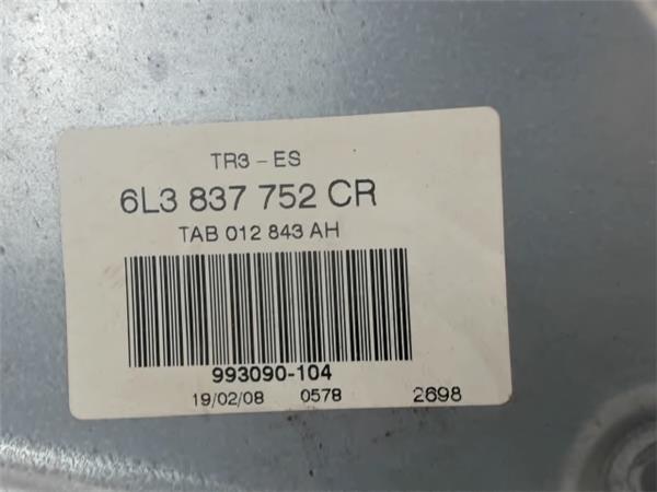 SEAT Ibiza 3 generation (2002-2008) Стеклоподъемник передней правой двери 6L3837752CR,6L3837756AC 19582627