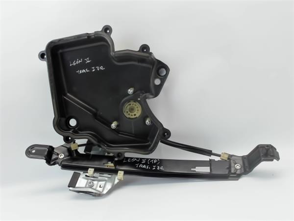 SEAT Leon 2 generation (2005-2012) Кнопка стеклоподъемника задней правой двери 1P0839401B 21114528