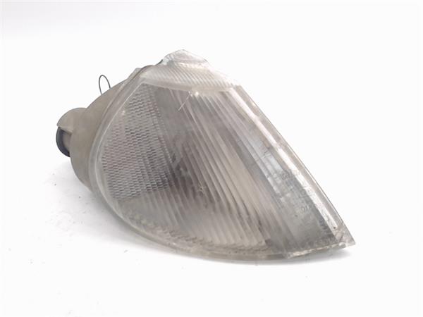 RENAULT Laguna 1 generation (1993-2001) Front Right Fender Turn Signal 7700820127, 67625940 24989160