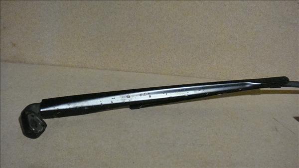 SEAT Leon 2 generation (2005-2012) Front wiper blade arm 24987817