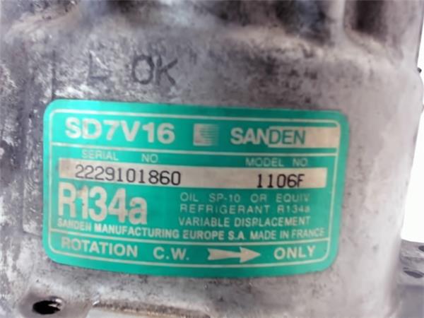 CITROËN C5 1 generation (2001-2008) Air Condition Pump 1106F 20504699