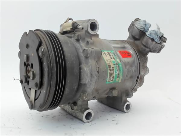 RENAULT Clio 2 generation (1998-2013) Hасос кондиционера 8200037058 20504398