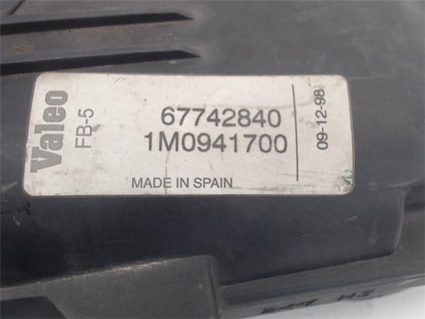 SEAT Leon 1 generation (1999-2005) Priekinis dešinys priešrūkinis žibintas 1M0941700, 67742840 24988884