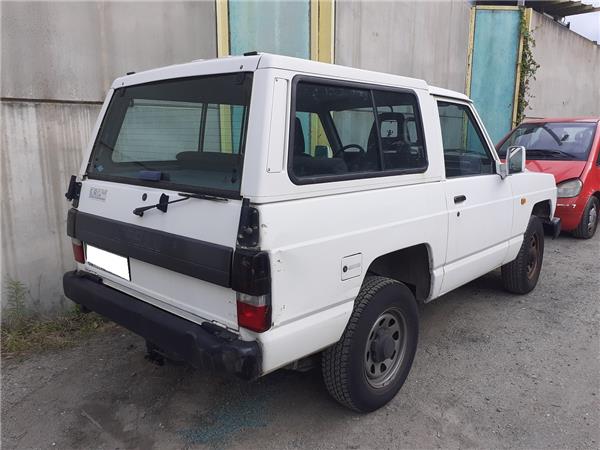 NISSAN Задня вісь 21703799