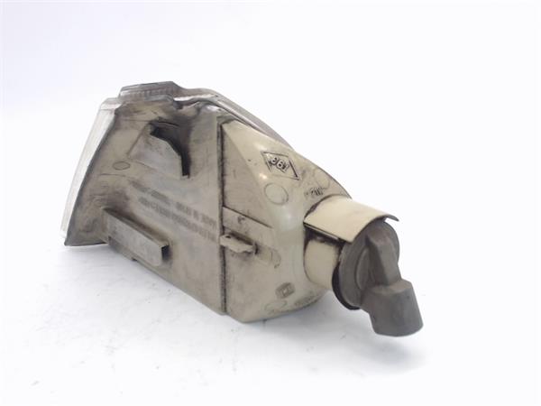 RENAULT Laguna 1 generation (1993-2001) Front Right Fender Turn Signal 7700820127, 67625940 24989145