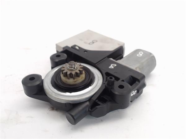 Motor elevalunas trasero derecho 942414-103 de Ford Focus c-max (cap) 2003-0 - pieza usada