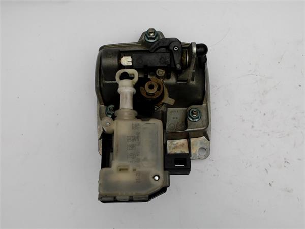 SEAT Ibiza 3 generation (2002-2008) Замок крышки багажника 6L6827505A 19564254