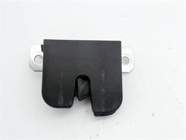 SEAT Ibiza 3 generation (2002-2008) Tailgate Boot Lock 6L6827505A 20503719