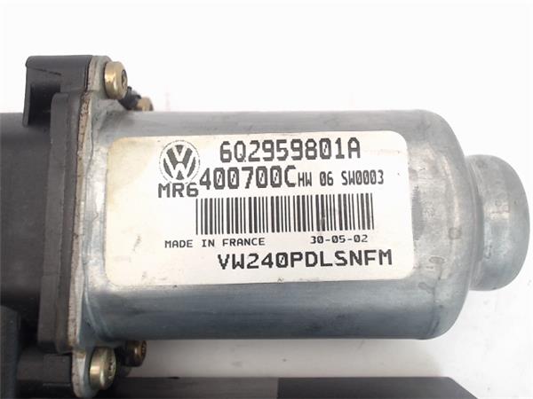 VOLKSWAGEN Ibiza 3 generation (2002-2008) Moteur de commande de vitre de porte avant droite 6Q2959801A,(8104TEMIC)(400700C) 21114664