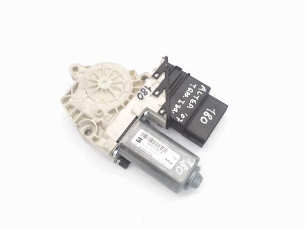 SEAT Altea 1 generation (2004-2013) Front Right Door Window Control Motor (1K0959703M) 25160487