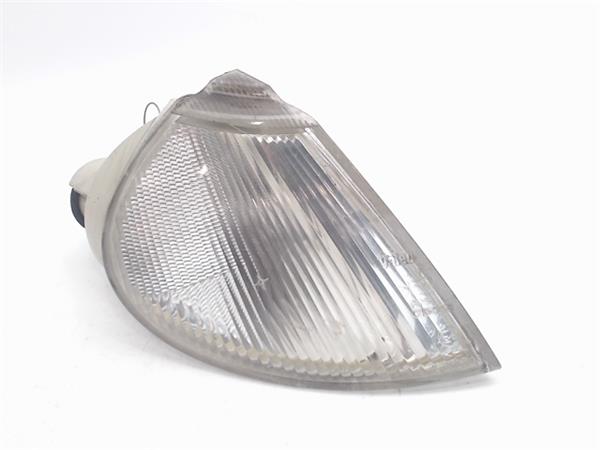 RENAULT Laguna 1 generation (1993-2001) Front Right Fender Turn Signal 7700820127, 67625940 24989165