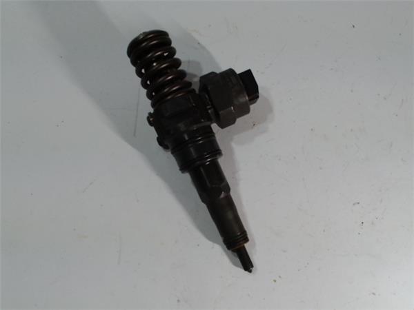 SEAT Altea 1 generation (2004-2013) Injector de combustibil 038130073AC, 0414720029 24989340