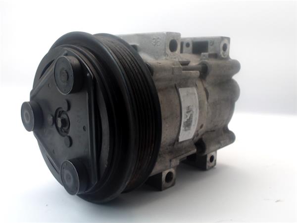 FORD Mondeo 2 generation (1996-2000) Помпа кондиціонера 96BW19D629AC 20505192