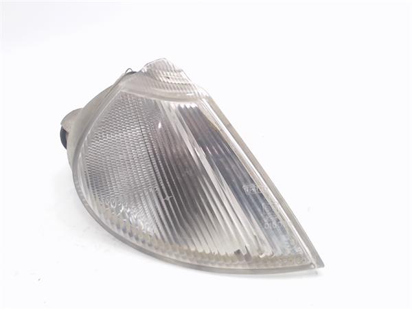 RENAULT Laguna 1 generation (1993-2001) Front Right Fender Turn Signal 7700820127, 67625940 24989162