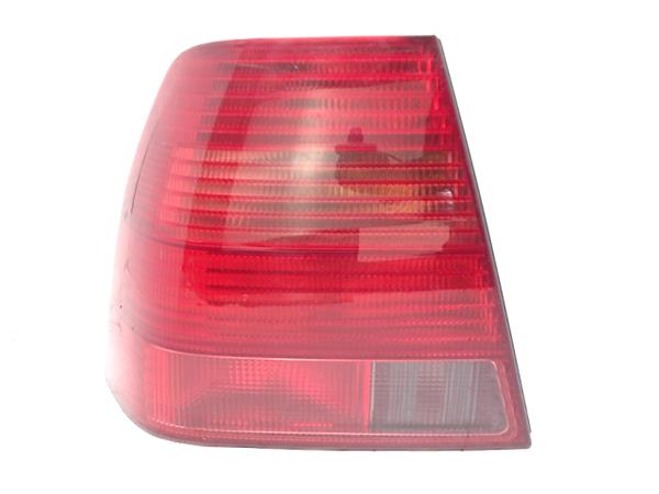 VOLKSWAGEN Bora 1 generation (1998-2005) Venstre baglygte 1J5945095AC, 1J5945111AC 24389494