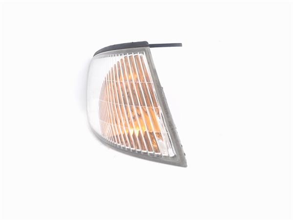 NISSAN Almera N15 (1995-2000) Höger framskärm Blinkers 261301N025, 41322625 21762209