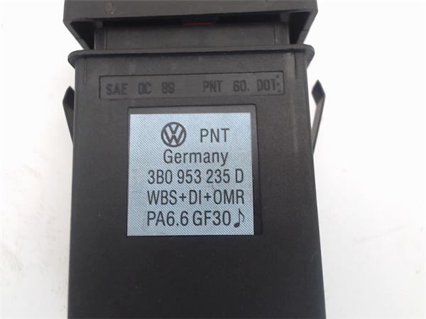 VOLKSWAGEN Passat B5 (1996-2005) кнопка опасности 3B0953235D 24989661