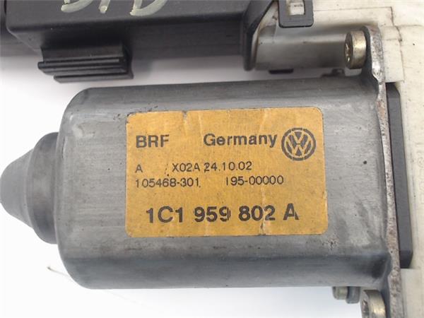 VOLKSWAGEN Golf 4 generation (1997-2006) Front Right Door Window Control Motor 1C1959802A 25160569