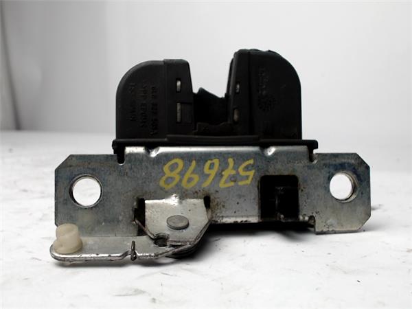 SEAT Ibiza 3 generation (2002-2008) Замок крышки багажника 6L6827505A 19566131