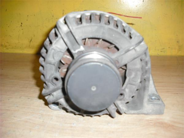 VOLVO V70 2 generation (2000-2008) Alternator 8622786,0124525014 20494583