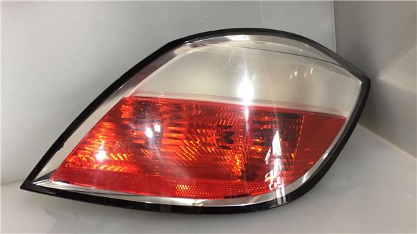 OPEL Astra J (2009-2020) Rear Right Taillight Lamp 24451837, 00865302 20498922