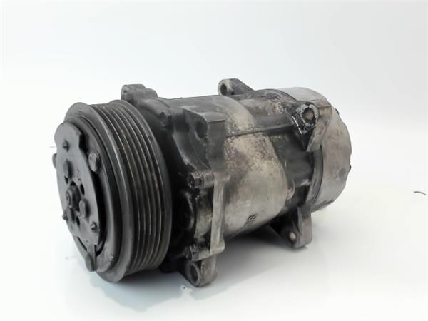 CITROËN C5 1 generation (2001-2008) Air Condition Pump 1106F 20504712