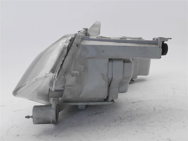 Scheinwerfer rechts AR 33601 60587937 de Alfa romeo 146 1995-0 - pieza usada