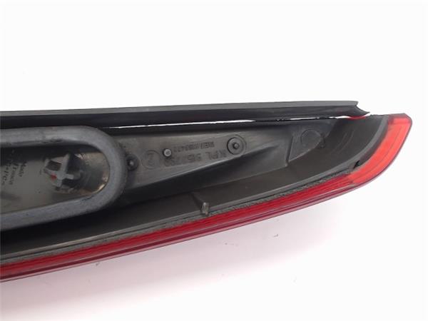 VOLVO V70 2 generation (2000-2008) Feu arrière gauche 9169472 22844734