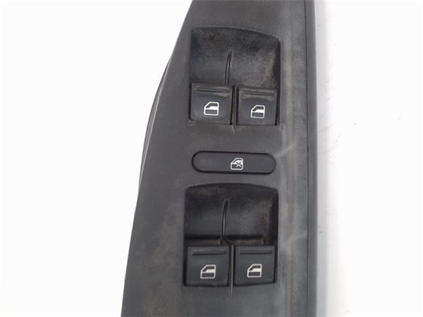 SEAT Altea 1 generation (2004-2013) Front Left Door Window Switch 5P186717A, 156022462 22970789