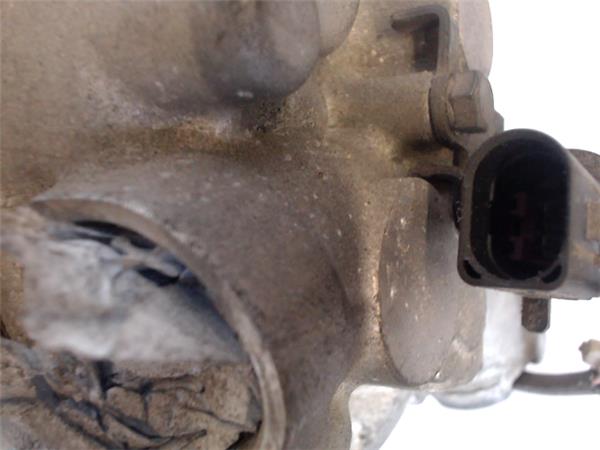 VOLKSWAGEN Fox 2 generation (2003-2009) Hасос кондиционера 6Q0820803D,447220812 19561367