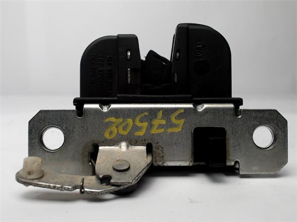 SEAT Ibiza 3 generation (2002-2008) Замок крышки багажника 6L6827505A 19560137