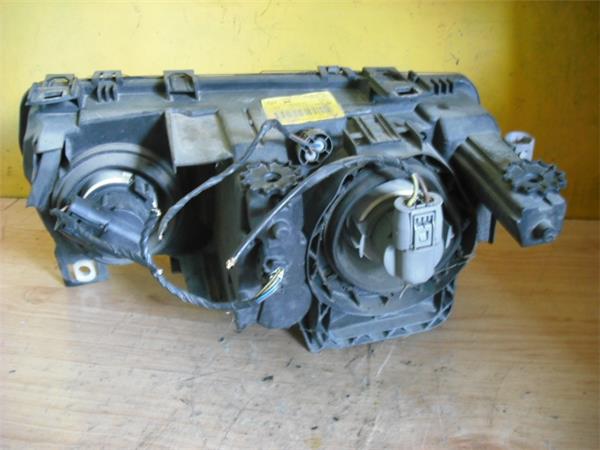 Faro derecho N42 B18 63126901970 de Bmw Serie 3 compacto (e46) 2001-0 - pieza usada