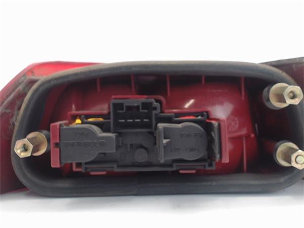 Rear lamp rh AR33601 60579851 de Alfa romeo 145 (930_) 1994-1999 - pieza usada