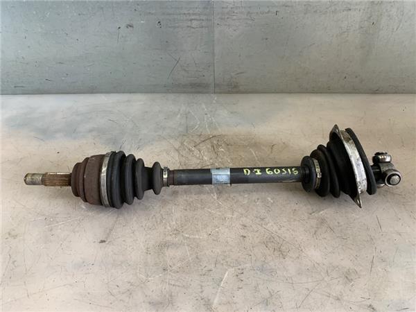 Transmisión delantera izquierda F8Q 630 7700110484 de Renault Kangoo i (f/kc0) 1997-0