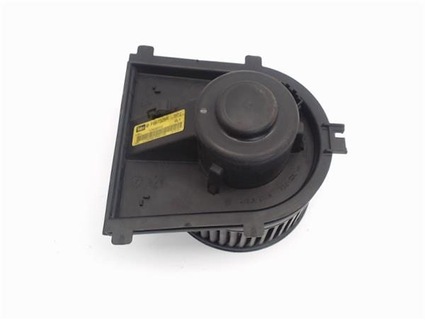 VOLKSWAGEN Golf 4 generation (1997-2006) Fűtésventilátor F667325R 21115098