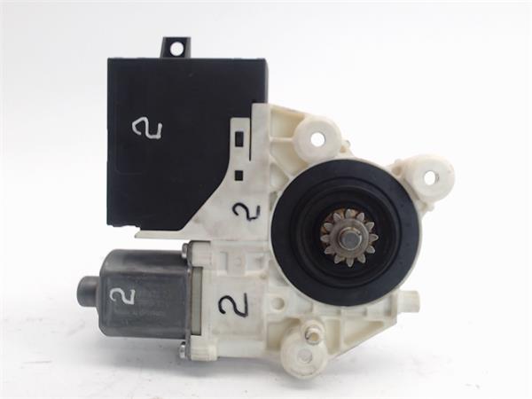 Motor elevalunas trasero izquierdo 5WK11574J de Ford Focus berlina (cap) 2004-0 - pieza usada