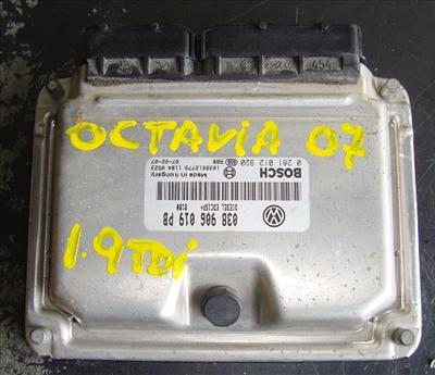 SKODA Octavia 1 generation (1996-2010) Other Control Units 038906019PB, 0281012920 20494732