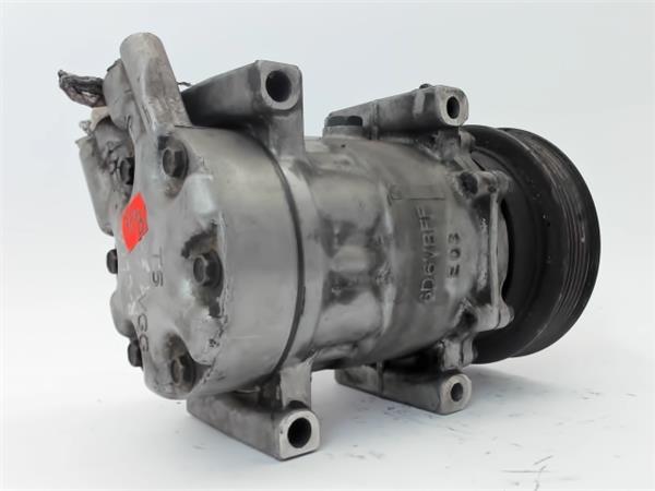 RENAULT Megane 2 generation (2002-2012) Pompe de climatisation 7700273801 24988984