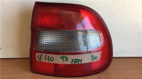 VOLVO V40 1 generation (1996-2004) Rear Left Taillight 30887333 20497592