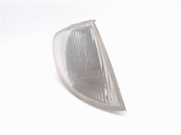 RENAULT Megane 1 generation (1995-2003) Front Right Fender Turn Signal 7700831467 23709222